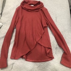 Salmon colored waffle sweater
